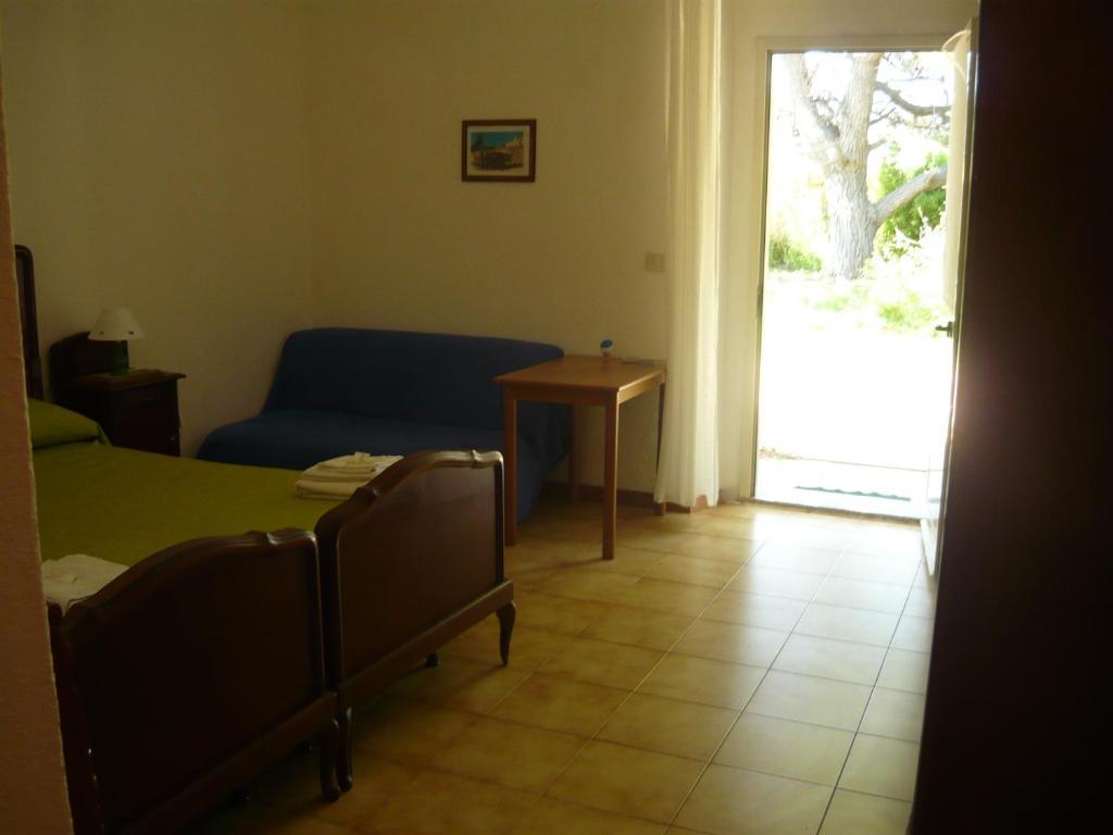 Agriturismo Crabileddu Ξενοδοχείο Valledoria  Δωμάτιο φωτογραφία