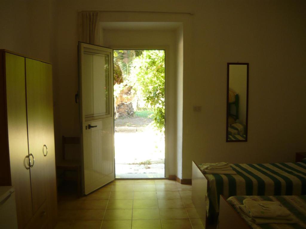 Agriturismo Crabileddu Ξενοδοχείο Valledoria  Δωμάτιο φωτογραφία